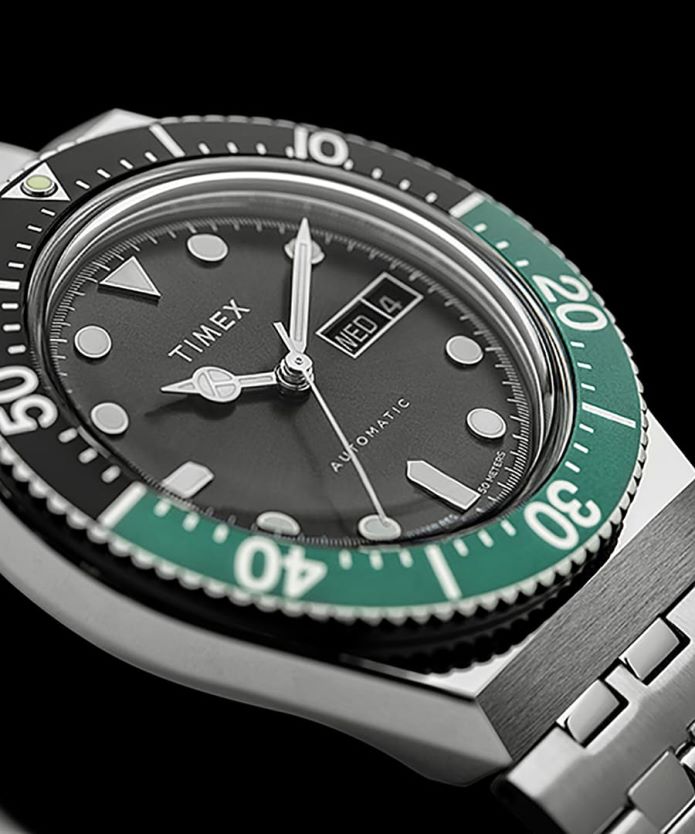 relojes | Timex Reloj automático m79 de 40 mm con pulsera de acero inoxidable. hombres P08BBP49 acero inoxidable/gris